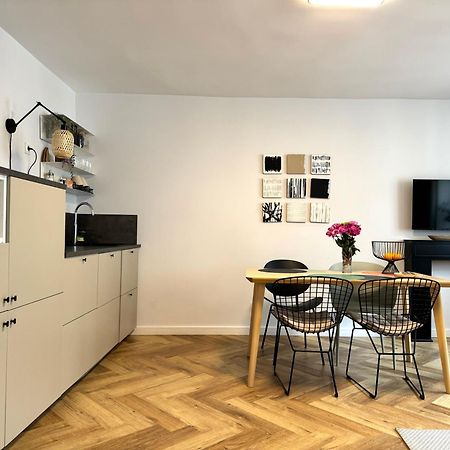 Апартаменты Tandem In Old Town - 24H Self Check-In Вроцлав Экстерьер фото